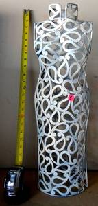 lot 5 image: COOL ART DECO - METAL DRESS FORM (APPROX 25 IN)