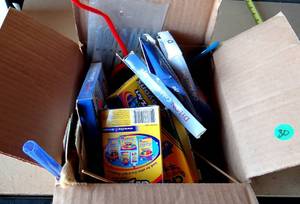 lot 30 image: ART SUPPLIES