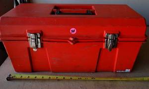lot 34 image: AKRO-MILS TOOL BOX WITH COMPARTMENT TRAY