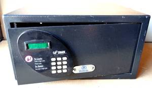 lot 61 image: HILTON HOTEL ROOM SAFE BY SAF MARK