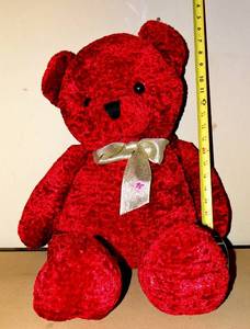 lot 95 image: LARGE VALENTINE TEDDY BEAR