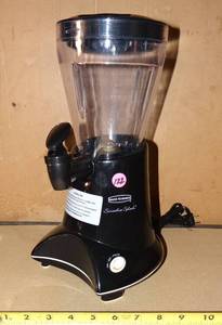 lot 122 image: BACK TO BASICS SMOOTHIE SPLASH BLENDER