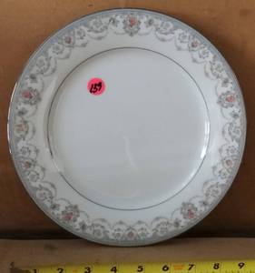 lot 139 image: LARGE NORITAKE CHINA PLATE