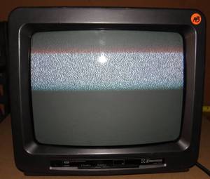 lot 143 image: VINTAGE 1994  EMERSON TC1375A TV - 13 INCH