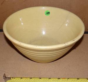 lot 149 image: VINTAGE BOWL - FIESTAWARE STYLE - NOT MARKED