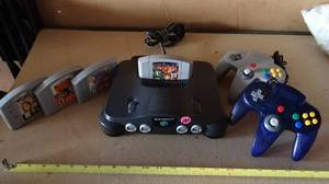 lot 181 image: NINTENDO 64 SYSTEM WITH 4 GAMES AS SHOWN