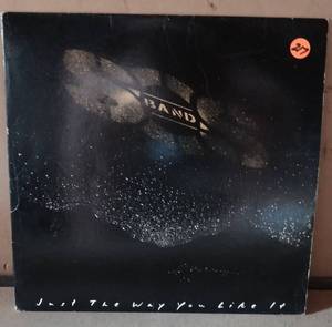 lot 217 image: THE SOS BAND ALBUM