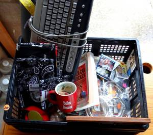 lot 248 image: COLLAPSIBLE STORAGE CRATE WITH ASSORTED ITEM LOT AS SHOWN