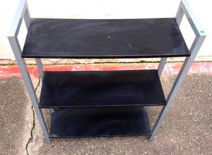 lot 254 image: METAL 3 SHELF STAND