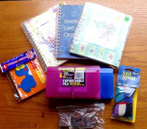 lot 284 image: ASSORTED ORGANIZER MATERIALS