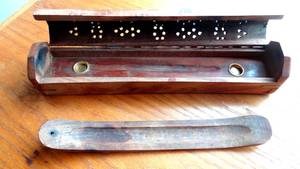 lot 286 image: TWO WOODEN INCENSE HOLDERS - ONE INLAID WITH BRASS DESIGN