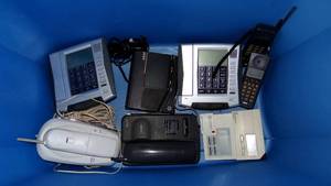 lot 293 image: VINTAGE TELEPHONES IN 30 GALLON STERILITE TOTE