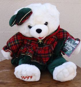 lot 339 image: VINTAGE SNOWFLAKE TEDDY (1999) W TAGS
