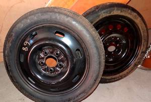 lot 362 image: LOT OF 2 EMERGENCY TIRES (SIZE SHOWN IN PHOTOS) LIKE NEW TREAD