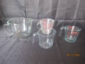 lot 269 image: TOTAL OF 4 GLASS MEASURING CUPS&nbsp10 CUPS,4 CUPS , 2 CUPS ,2 CUPS&nbsp