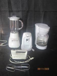 lot 288 image: TOTAL OF 4 SMALL KITCHEN APPLIANCES&nbsp- RIVAL COFFEE MAKER&nbsp- CONTINENTAL ELECTRIC CAN OPENER&nbsp- SUNBEAM BLENDER&nbsp&nbsp- HAMILTON BEACH MIXER