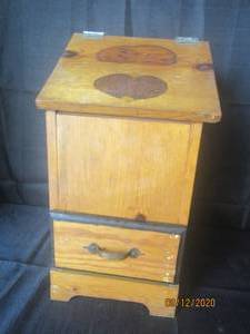 lot 298 image: VINTAGE ONE DRAWER&nbsp WOOD CHAIR SIDE CABINET&nbsp