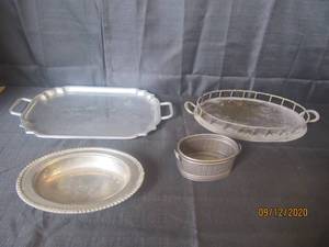 lot 319 image: TOTAL OF 4 VINTAGE TRAYS, BOWL . BUCKET&nbsp&nbsp