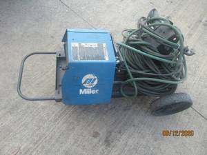 lot 360 image: MILLER 60&nbsp SERIES 24V WIRE FEEDER MODEL S-62