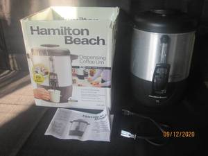 lot 373 image: HAMILTON BEACH BREW STATION 40 CUP URN