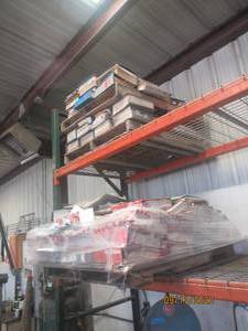 lot 3 image: 2 PALLETS OF TECH BOOKS FOR VARIOUS FORKLIFTS AND HYDRAULICS&nbsp