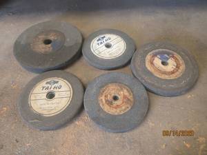 lot 38 image: TOTAL OF 5 GRINDING WHEELS&nbsp