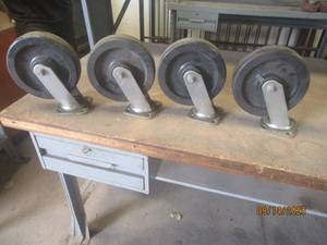 lot 47 image: TOTAL OF 4 HEAVY DUTY 8 CASTERS&nbsp