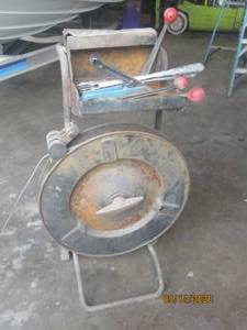 lot 60 image: STRAPPING CART WITH 4 STEEL MANUAL&nbsp BANDING MACHINE TOOLS&nbsp