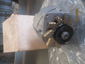 lot 88 image: ALTERNATOR CLARK 270 DELCO-REMY