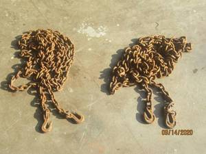 lot 101 image: 2 DOUBLE HOOK LIFT CHAINS