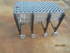 lot 108 image: ULINE PORTABLE EXPANDING CONVEYOR