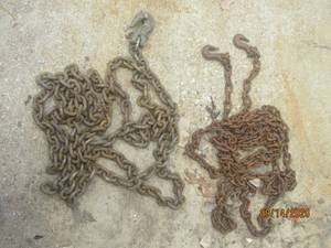 lot 115 image: 2 TOW CHAINS SINGLE AND DOUBLE HOOK