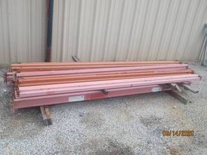 lot 118 image: 17 PALLET RACKING CROSS BEAMS