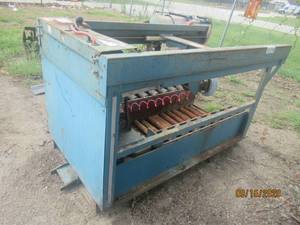 lot 138 image: ENERSYS PRO SERIES BATTERY PULLER MODEL AUC-30V WORKS WITH LOT#223