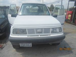 lot 125 image: GEO TRACKER WORKING CONDITION UNKNOWN (MECH LIEN, SELLER IS LEIN HOLDER PAPER WORK PRESENT)