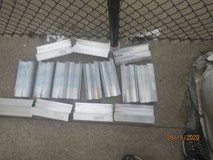 lot 168 image: 15 BRACKETS USED WITH CONVEYOR. UNSURE AS TO WHAT IT IS OR USED FOR