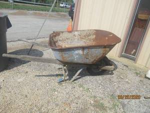 lot 144 image: WHEEL BARREL&nbsp