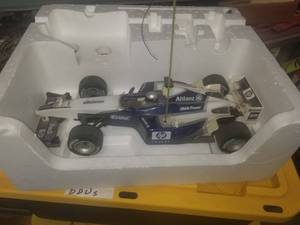 lot 5 image: RC Formula Racecar
