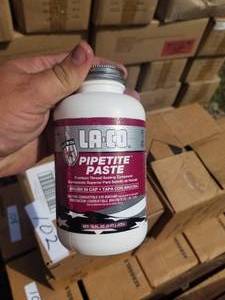 lot 106 image: Plumbers pipetite paste
