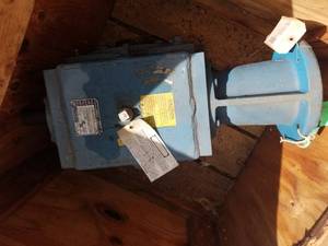 lot 142 image: Drive unit