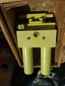 lot 154 image: Stem fluid valve