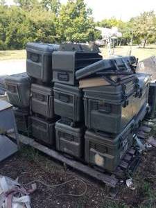 lot 169 image: Rolling tool boxes