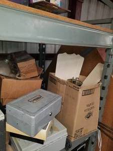 lot 215 image: Contents of shelf, SHELF NOT INCLUDED