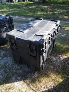 lot 284 image: Large Black Rolling case with contents