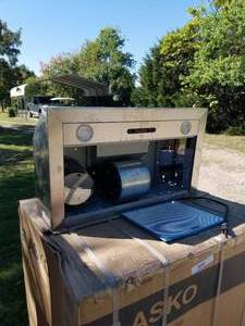 lot 302 image: Bertazzoni Overhead stove vent