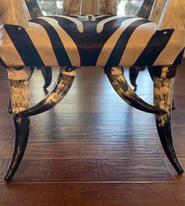 lot 13 image: Cow hide painted Zebra Chair with horns