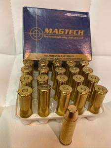 lot 30 image: Magtech  20 Centerfire cartidges (21 total) 454 Casull