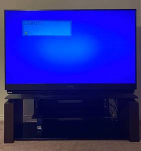 lot 45 image: Mitsubishi 1080p 75 TV