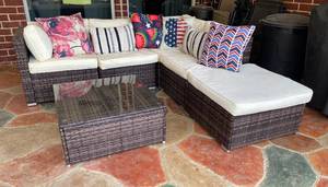 lot 82 image: Patio set wicker with cushions and table