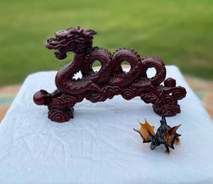lot 118 image: 2 Heavy Dragons